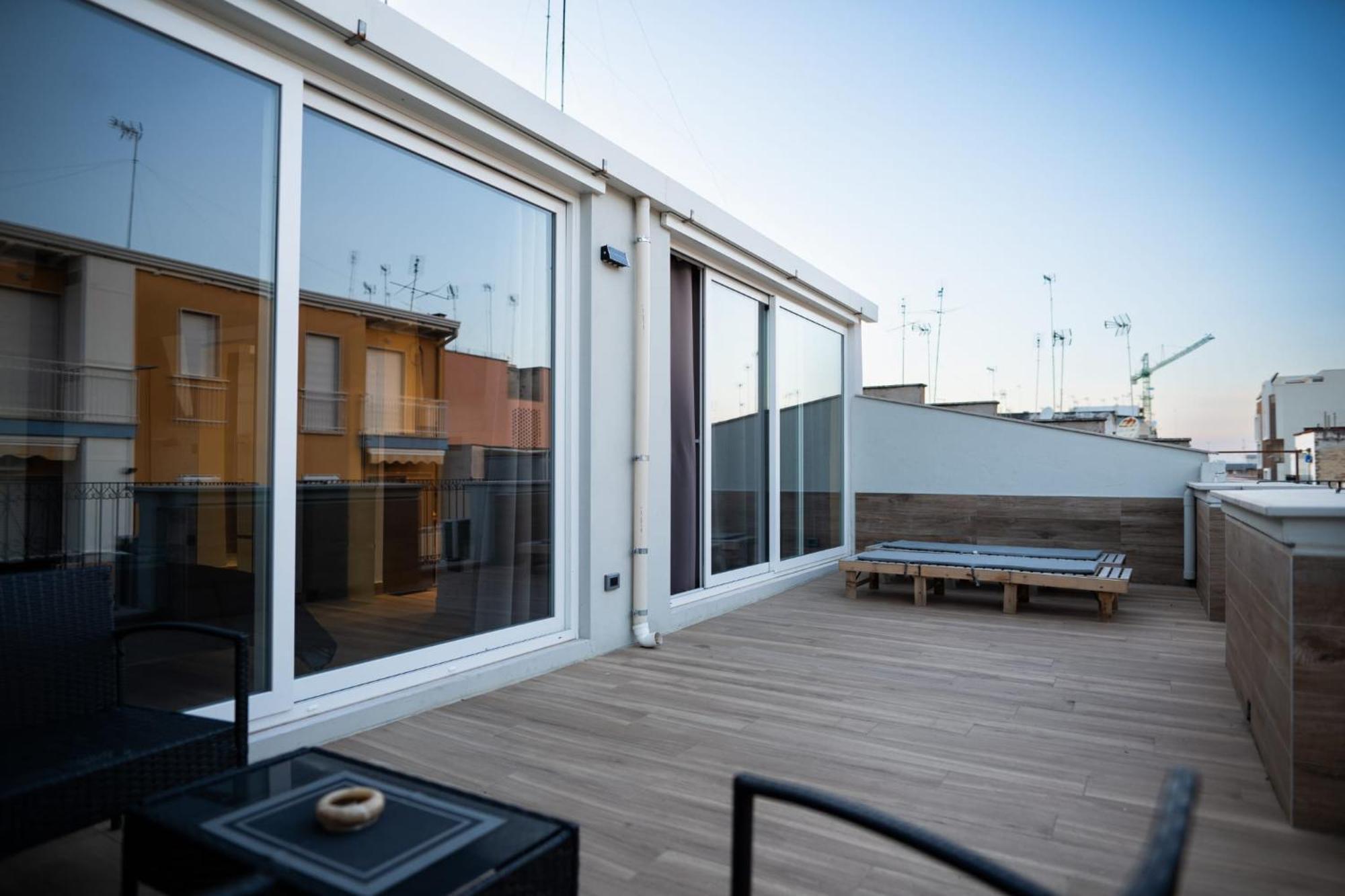 Casa Con Veranda E Idromassaggio Barletta Esterno foto