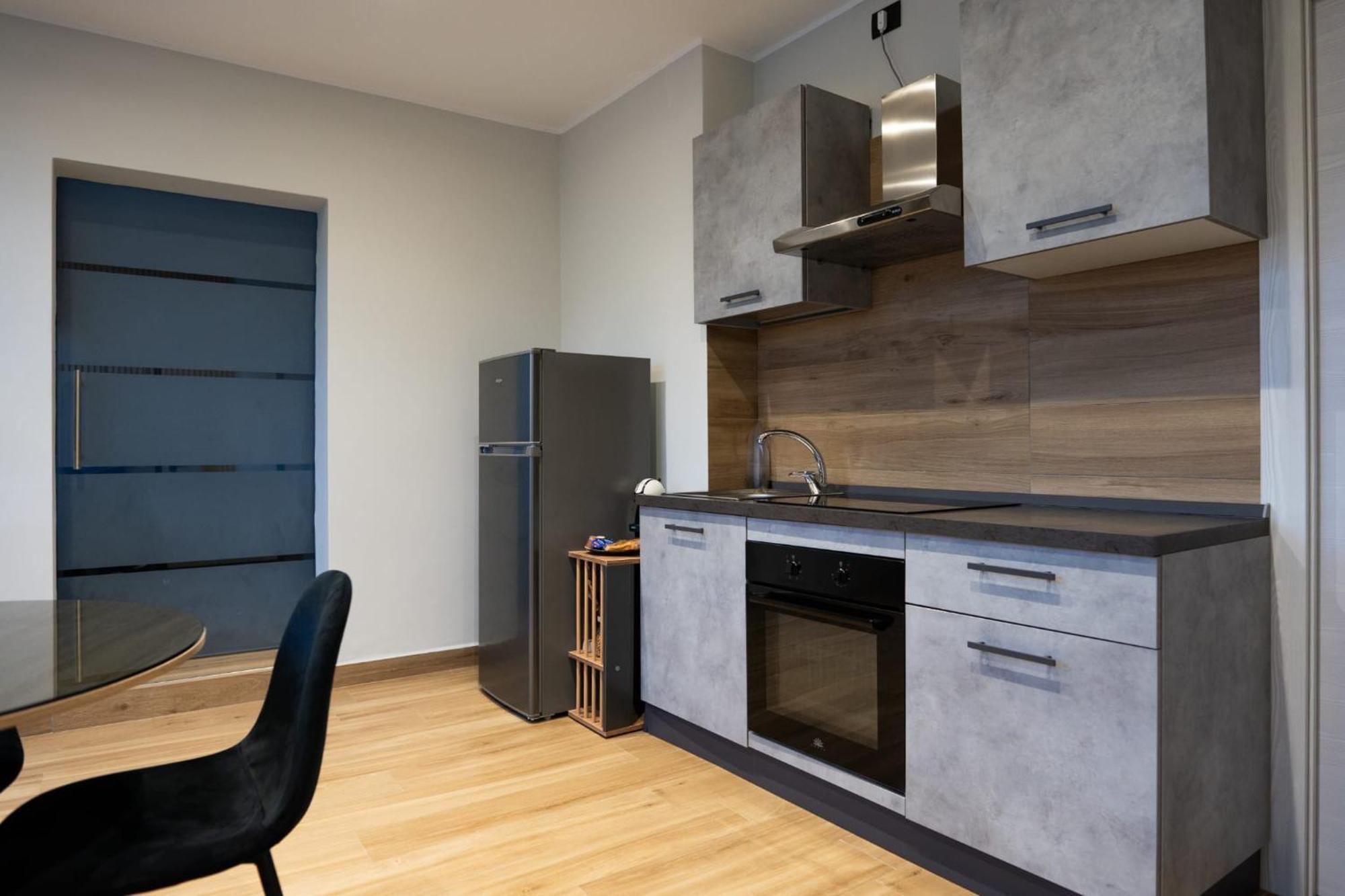 Casa Con Veranda E Idromassaggio Barletta Esterno foto